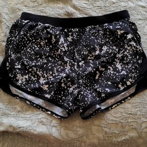 Under Armour Running shorts